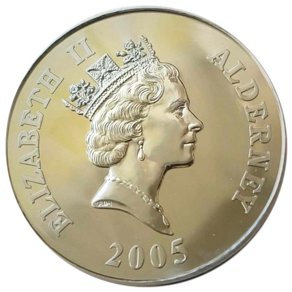 Alderney 5 Pounds - Elizabeth II H.M.S. Warspite obverse
