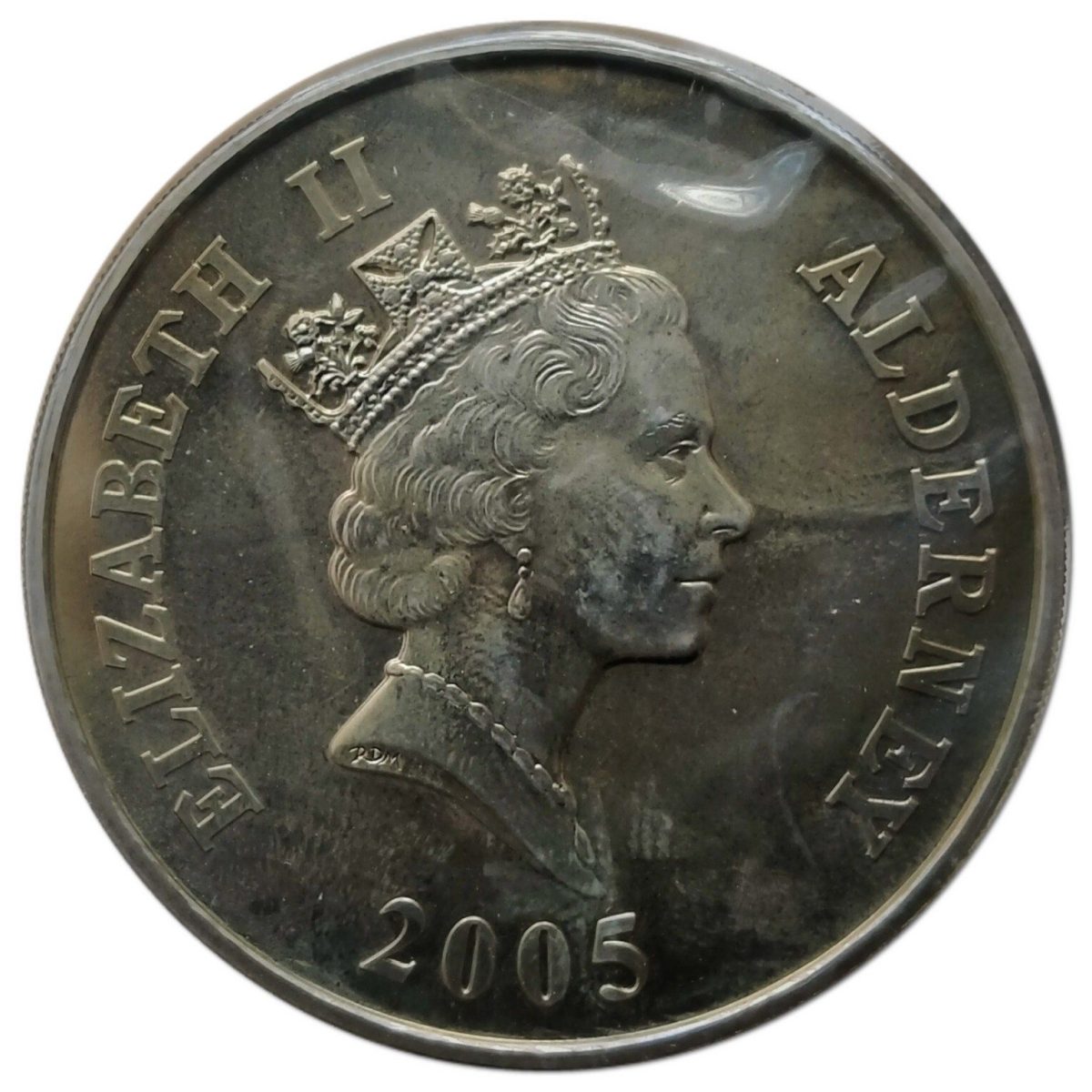 Alderney 5 Pounds - Elizabeth II Battle of Trafalgar obverse