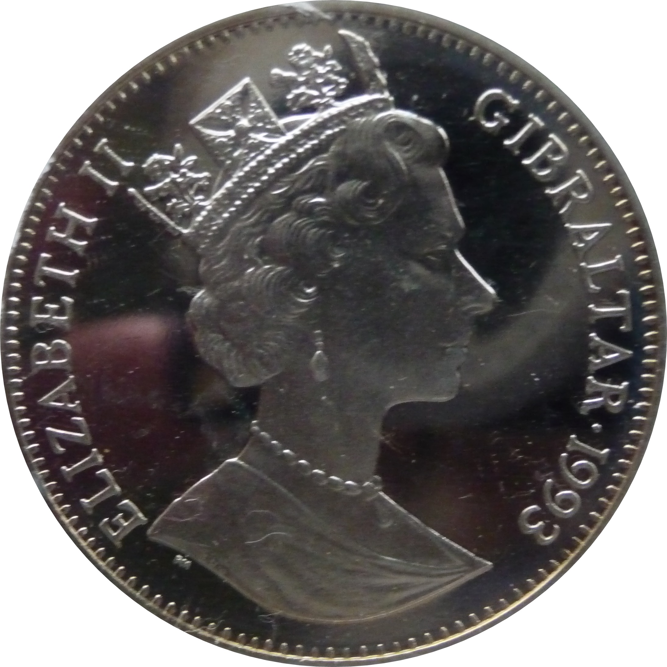 Gibraltar 1 Crown - Elizabeth II Skaters obverse