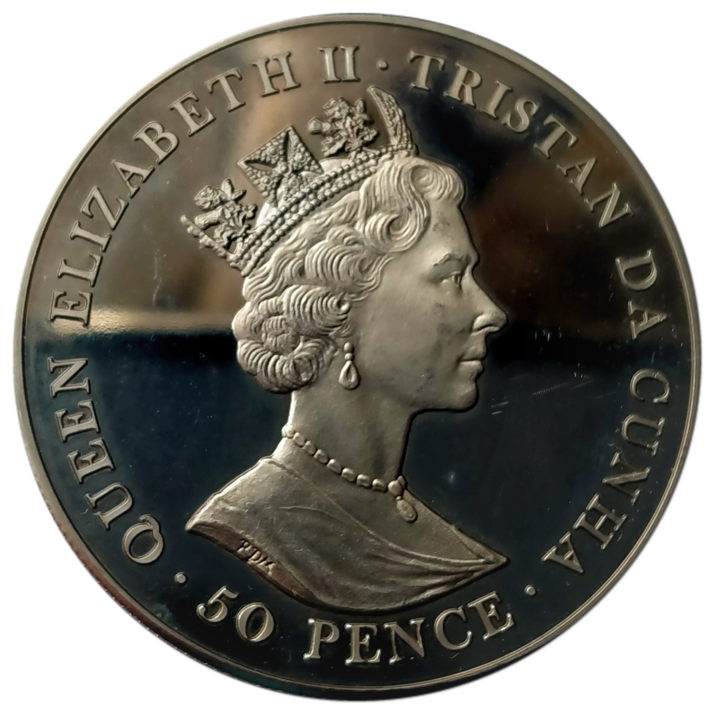 Tristan da Cunha 50 Pence - Elizabeth II Queen Victoria
