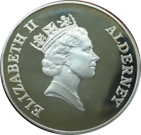 Alderney 5 Pounds - Elizabeth II Total Eclipse of the Sun; Silver Proof obverse