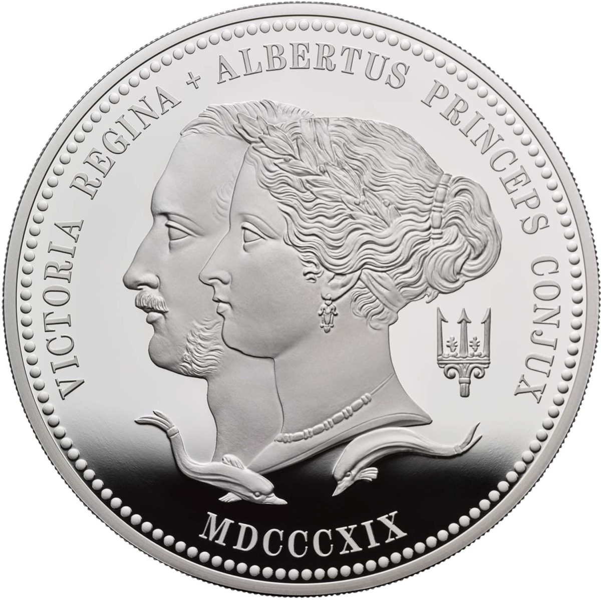 10 Pounds - Elizabeth II Queen Victoria and Prince Albert; Silver Proof reverse