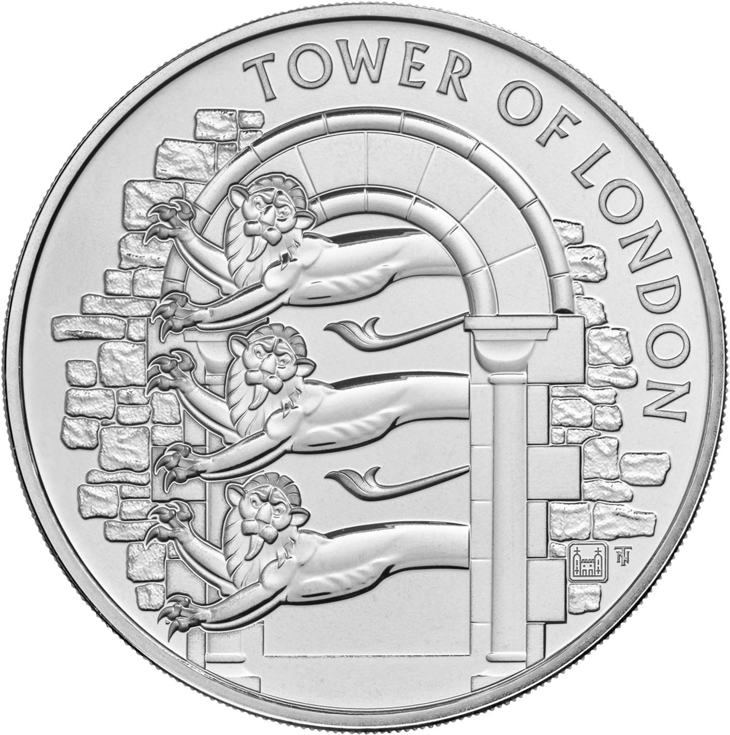 5 Pounds - Elizabeth II 5th portrait; The Royal Menagerie reverse