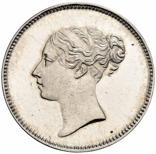 ½ Sovereign - Victoria Pattern obverse