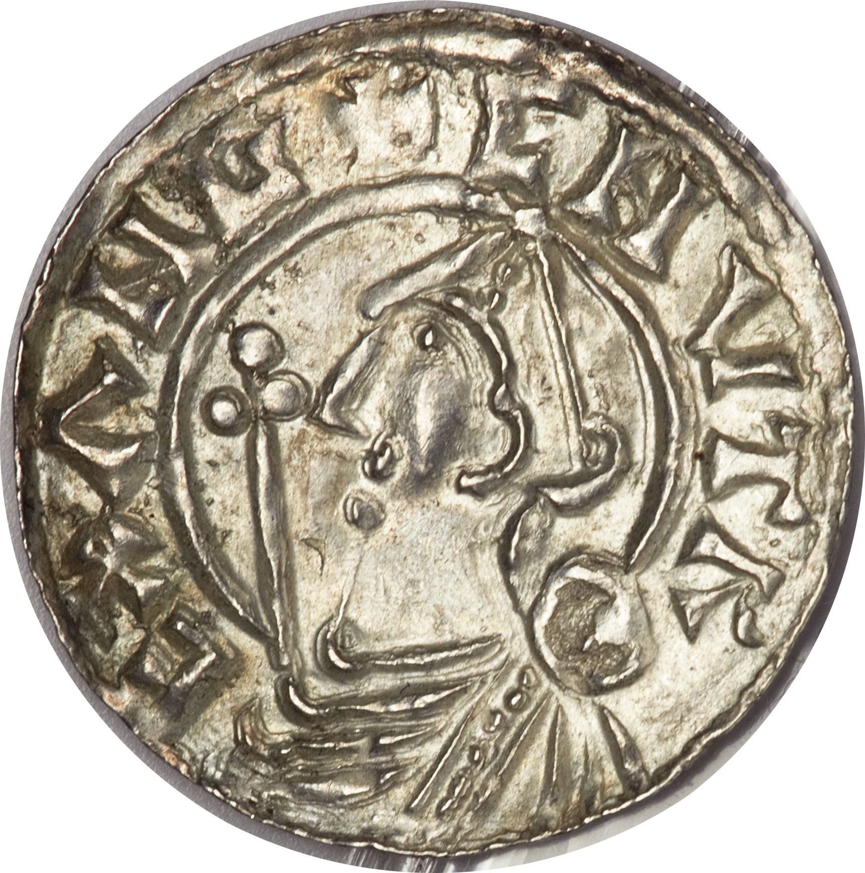 Penny - Cnut Pointed Helmet type obverse