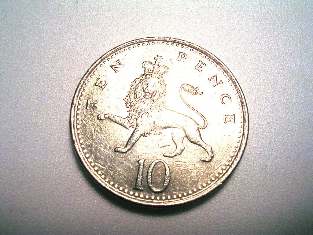10p coin lion passant British 10p coin showing the lion passant, shown for comparison